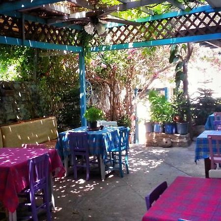 Parmis Rooms Çeşme Buitenkant foto