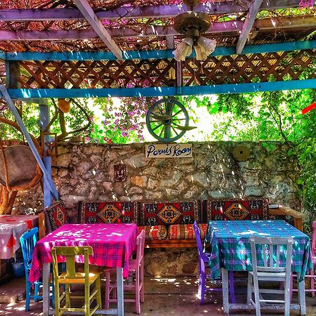 Parmis Rooms Çeşme Buitenkant foto