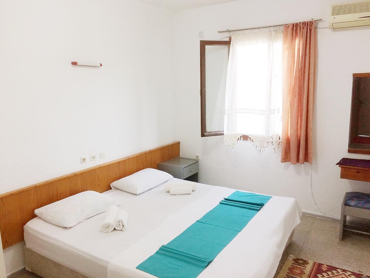 Parmis Rooms Çeşme Buitenkant foto